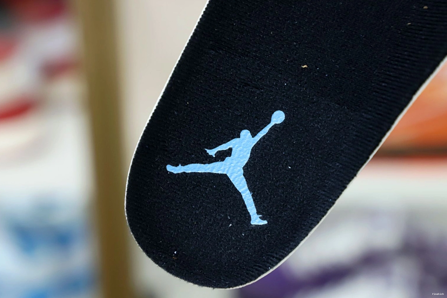 JORDAN BLUE UNIVERSITY 4 AIR 1016